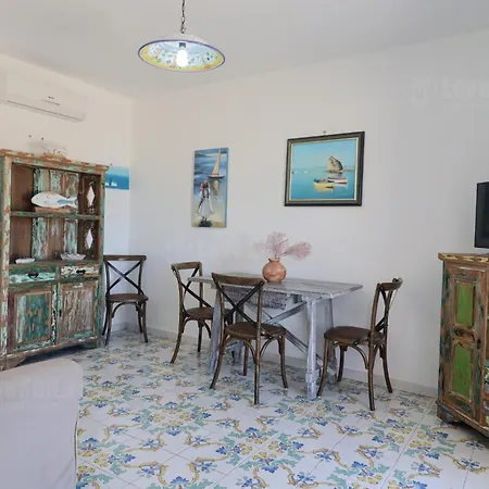 Le Dimore Sul Mare A San Gregorio By Lovesud Feriehus