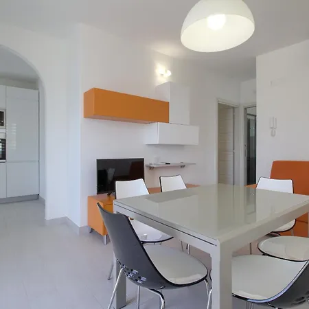 Feriehus Le Dimore Sul Mare A San Gregorio By Lovesud *