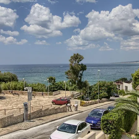 Le Dimore Sul Mare A San Gregorio By Lovesud *