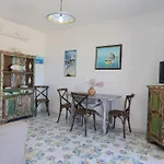 Le Dimore Sul Mare A San Gregorio By Lovesud 別荘
